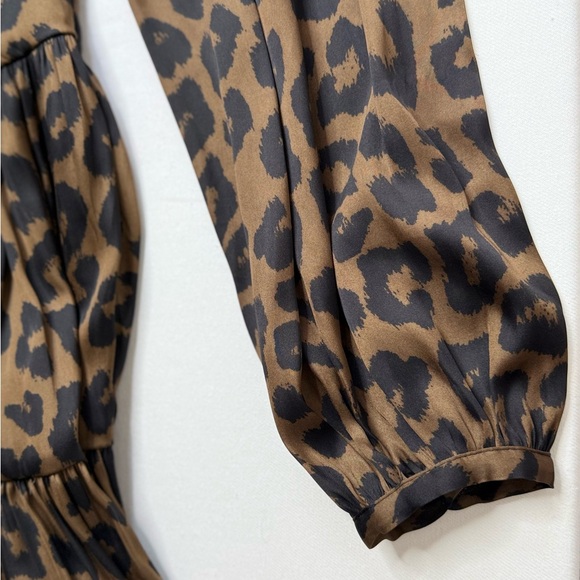 Banana Republic Animal Print Dress Long Sleeve Tiered Dress Size Small - Picture 3 of 6